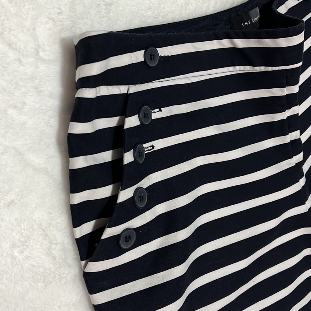 THE LIMITED Shorts Bundle Size 4 - Picture 10 of 11